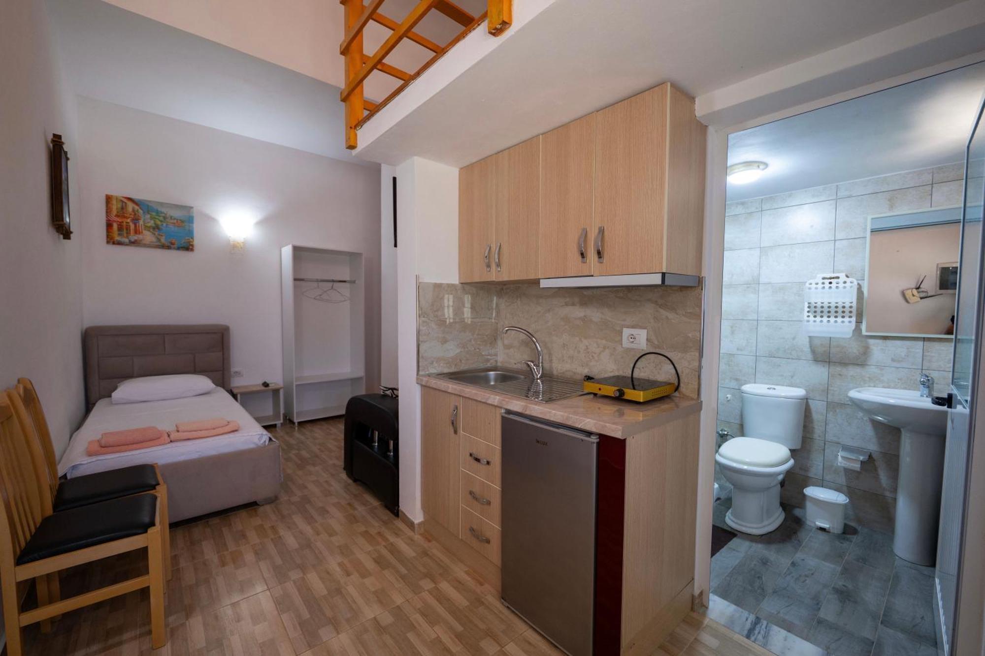 Vila Mario Ksamil Esterno foto